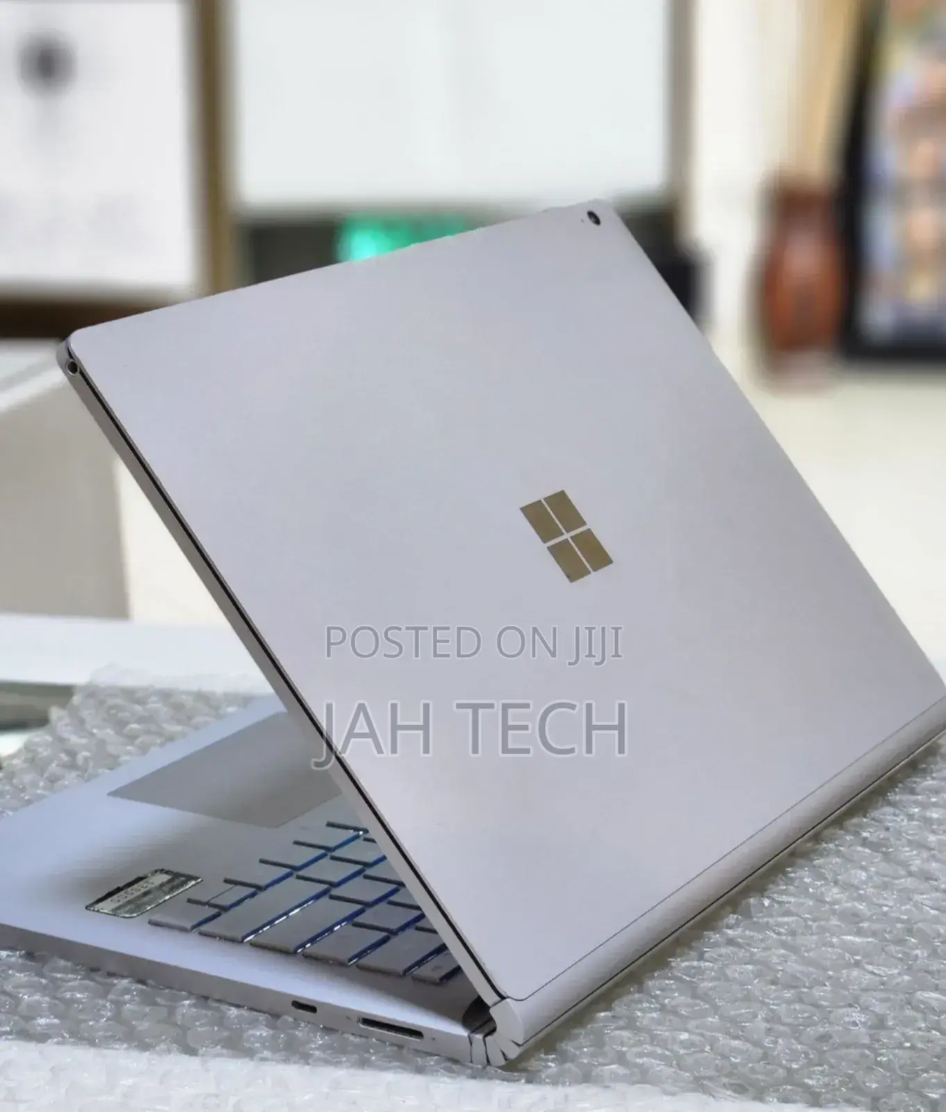New Laptop Microsoft Surface Book 3 16GB Intel Core I7 SSD 256GB