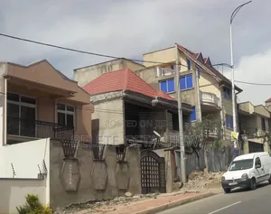 5bdrm House in Bole Bulbula, G+1 for sale