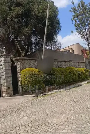 2bdrm House in 02 ኮቶቤ, Yeka for sale
