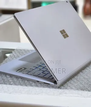 New Laptop Microsoft Surface Book 3 16GB Intel Core I7 SSD 256GB