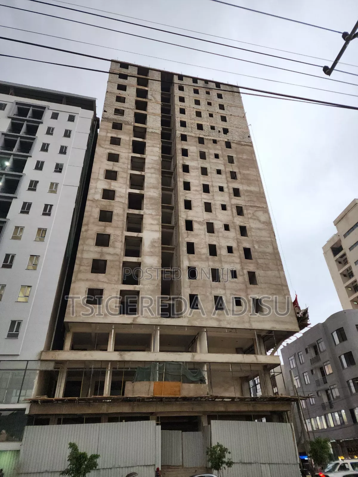 Furnished 3bdrm Apartment in ጃንቦሮ ሪል እስቴት, Bole for sale