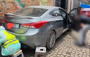 Hyundai Avante 2013 Gray