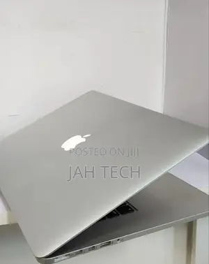New Laptop Apple MacBook Pro 2015 16GB Intel Core I7 SSD 512GB
