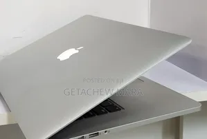 New Laptop Apple MacBook 2015 16GB Intel Core I7 SSD 512GB