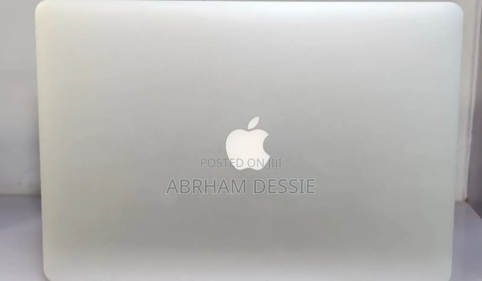 New Laptop Apple MacBook Pro 2015 16GB Intel Core I7 SSD 512GB