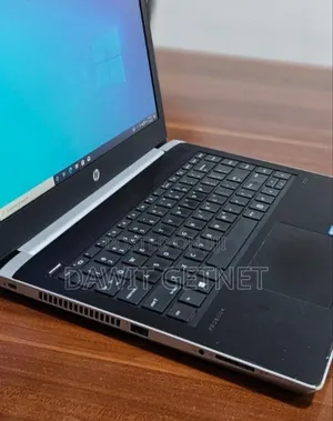 New Laptop HP 430 8GB Intel Core I7 SSD 1T
