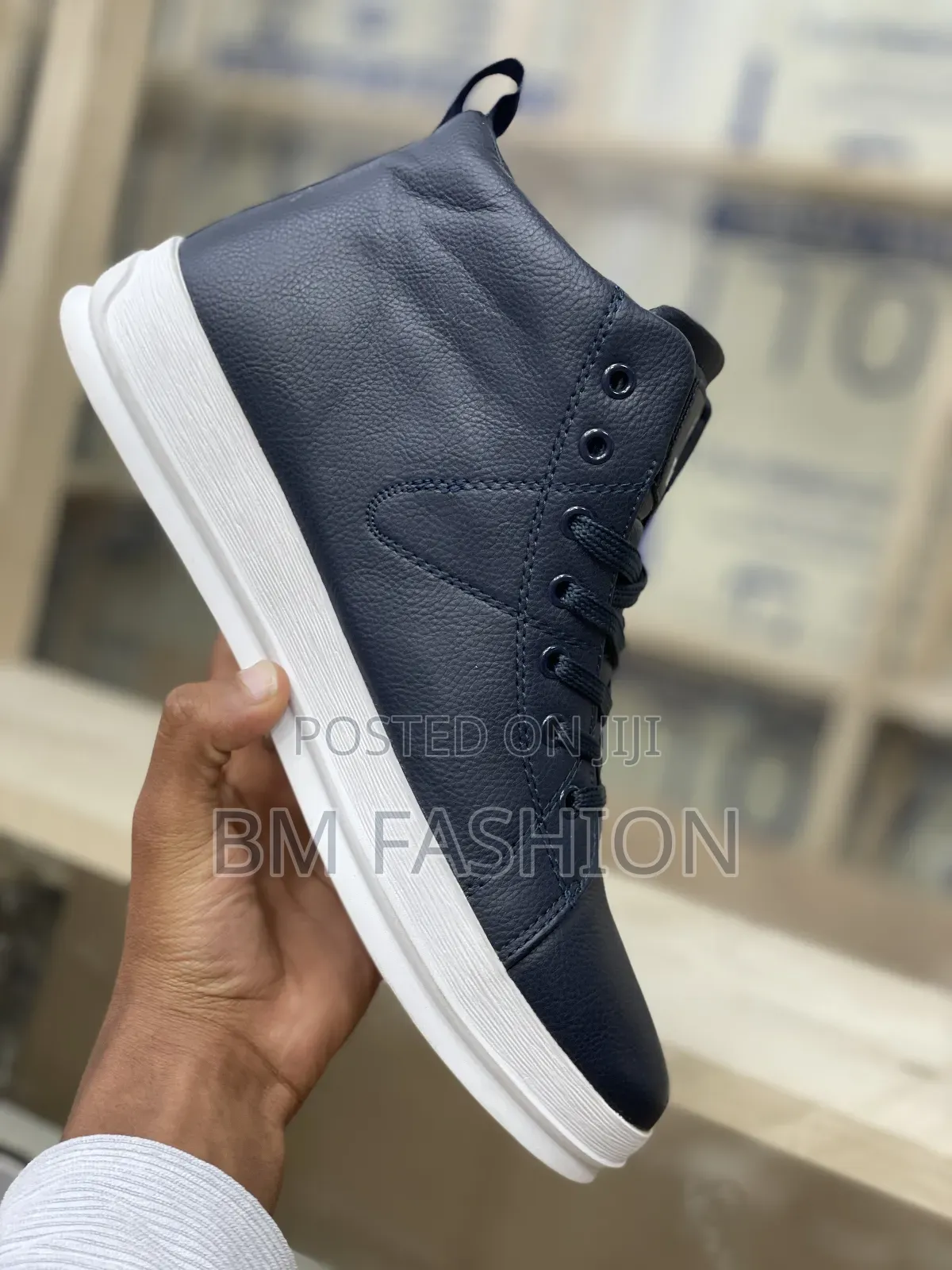 Timberland High-Top Sneakers With a Navy Blue Upper and a White Sole