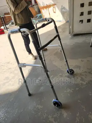 Foldable Walker腱你walker Almunium Walker輕易walker Medical Walker网我walker