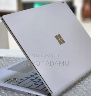 New Laptop Microsoft Surface Book 3 16GB Intel Core I7 SSD 256GB