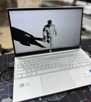 New Laptop HP Pavilion 14 16GB Intel Core I5 SSD 1T