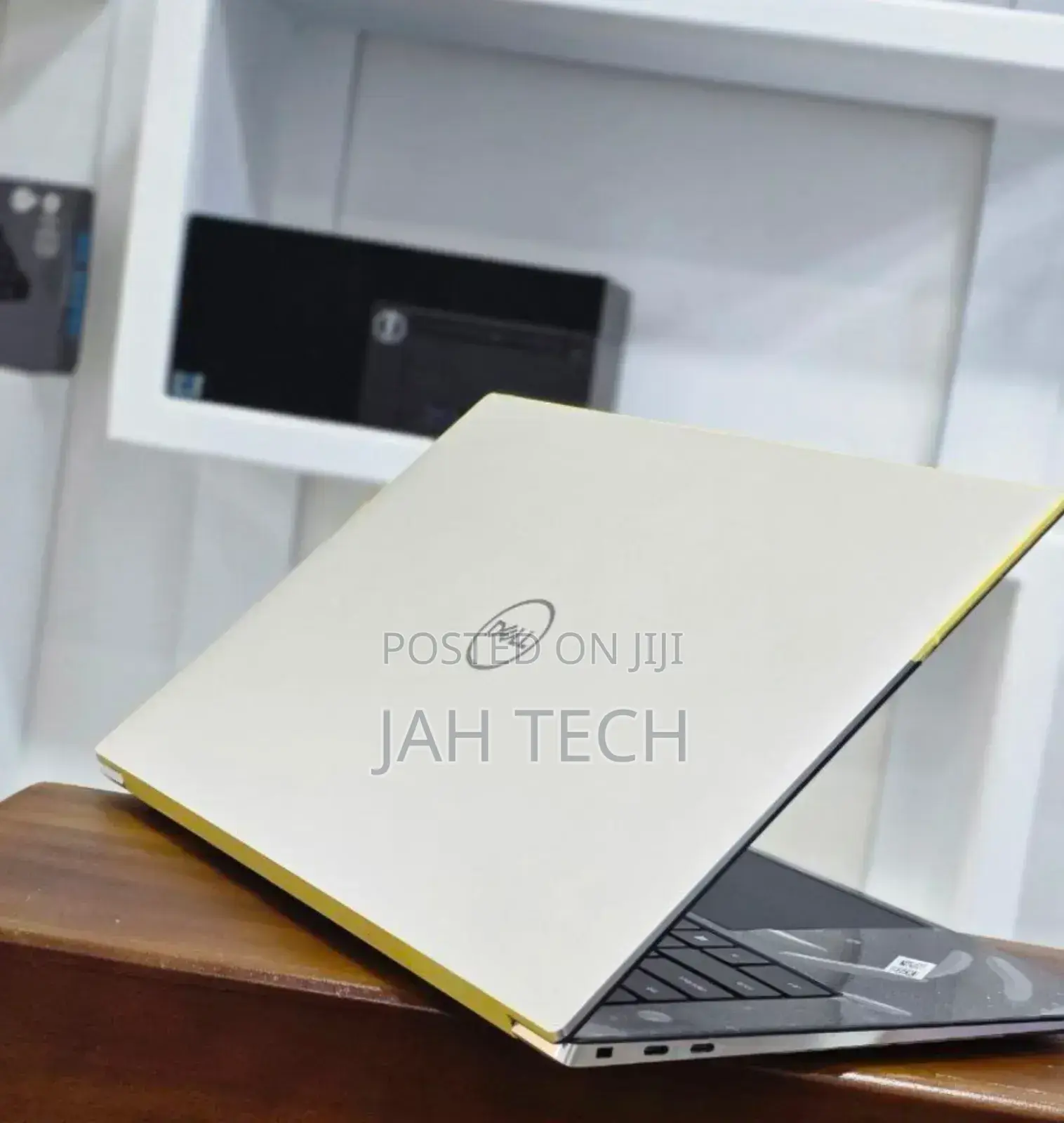 New Laptop Dell XPS 15 16GB Intel Core I9 SSD 512GB