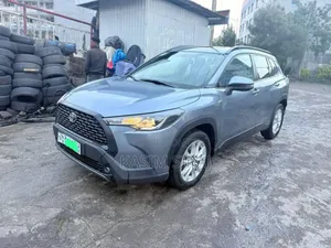 Toyota Corolla Cross Hybrid 2023 Blue