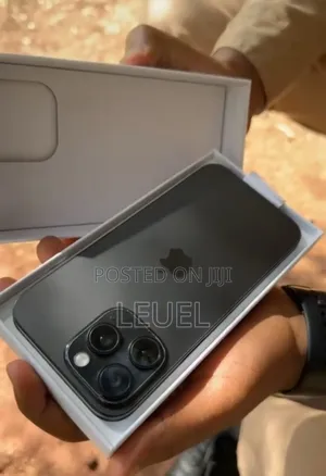 Apple iPhone 16 Pro Max 1 TB Black