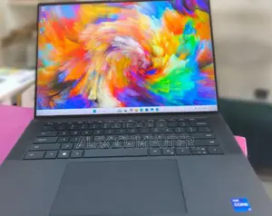 New Laptop Dell XPS 15 16GB Intel Core I7 SSD 512GB