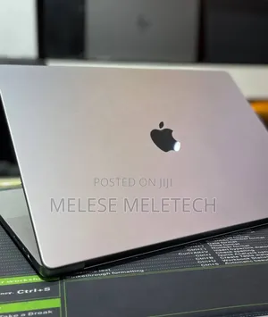 New Laptop Apple MacBook Pro 2021 M1 64GB Apple M1 Max SSD 1T