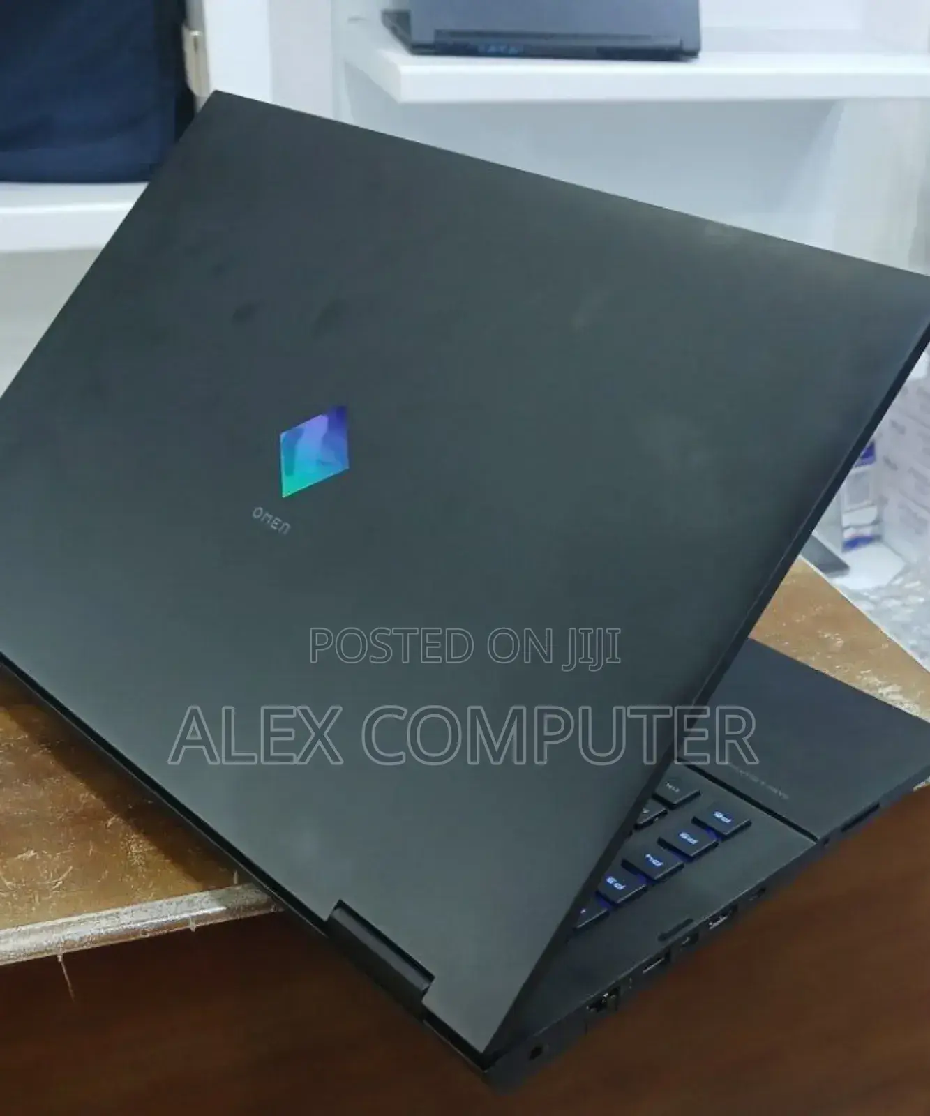 New Laptop HP Omen 17 32GB Intel Core I9 SSD 2T