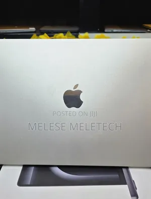 New Laptop Apple MacBook Pro 2021 M1 16GB Apple M1 Pro SSD 512GB