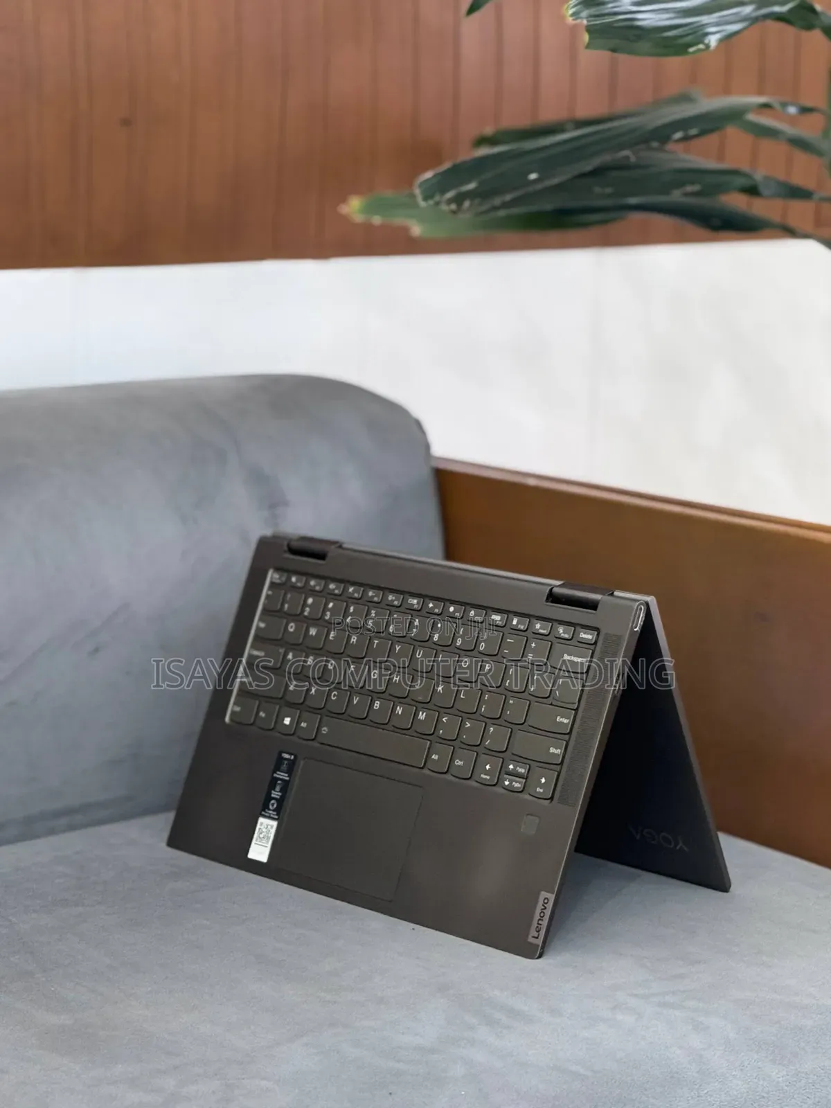 New Laptop Lenovo Yoga 7i 12GB Intel Core I5 SSD 512GB