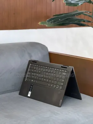 New Laptop Lenovo Yoga 7i 12GB Intel Core I5 SSD 512GB