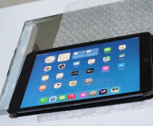 New Apple iPad 10.2 (2020) Wi-Fi 128 GB Gray