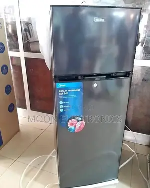 Midea 294 L Refrigerator – Spacious, Efficient Smart Cooling!