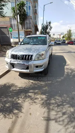 Toyota Land Cruiser Prado 2005 Silver