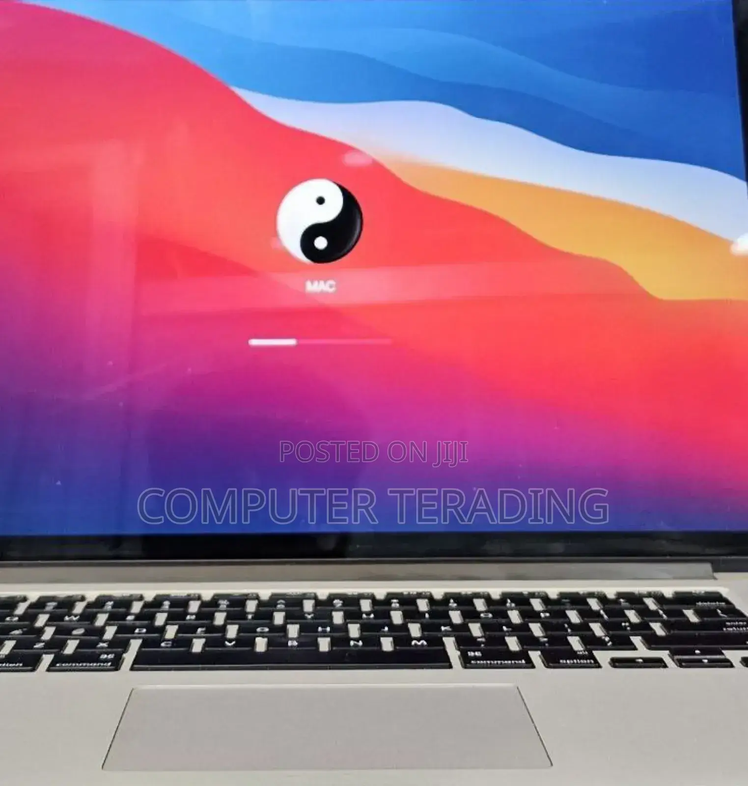 New Laptop Apple MacBook Pro 2015 16GB Intel Core I7 SSD 256GB