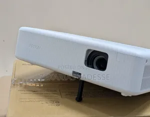Epson Projector Co-W01