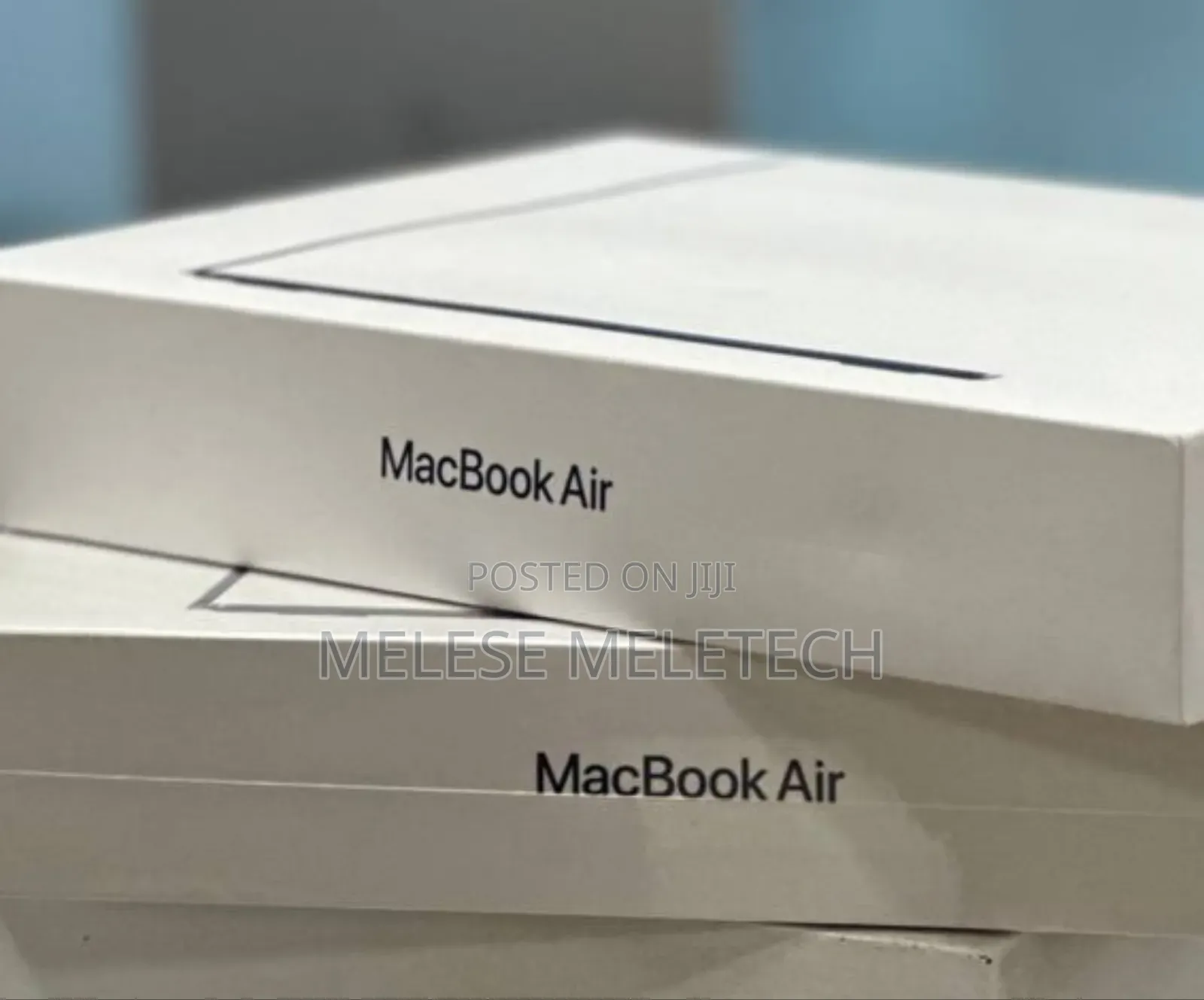 New Laptop Apple MacBook Air 2022 M2 16GB Apple M2 SSD 256GB