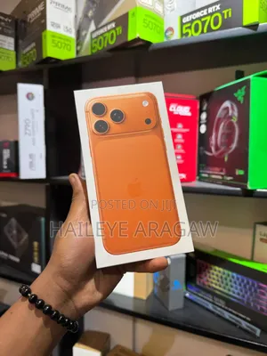 New Apple iPhone 17 Pro Max 256 GB Orange