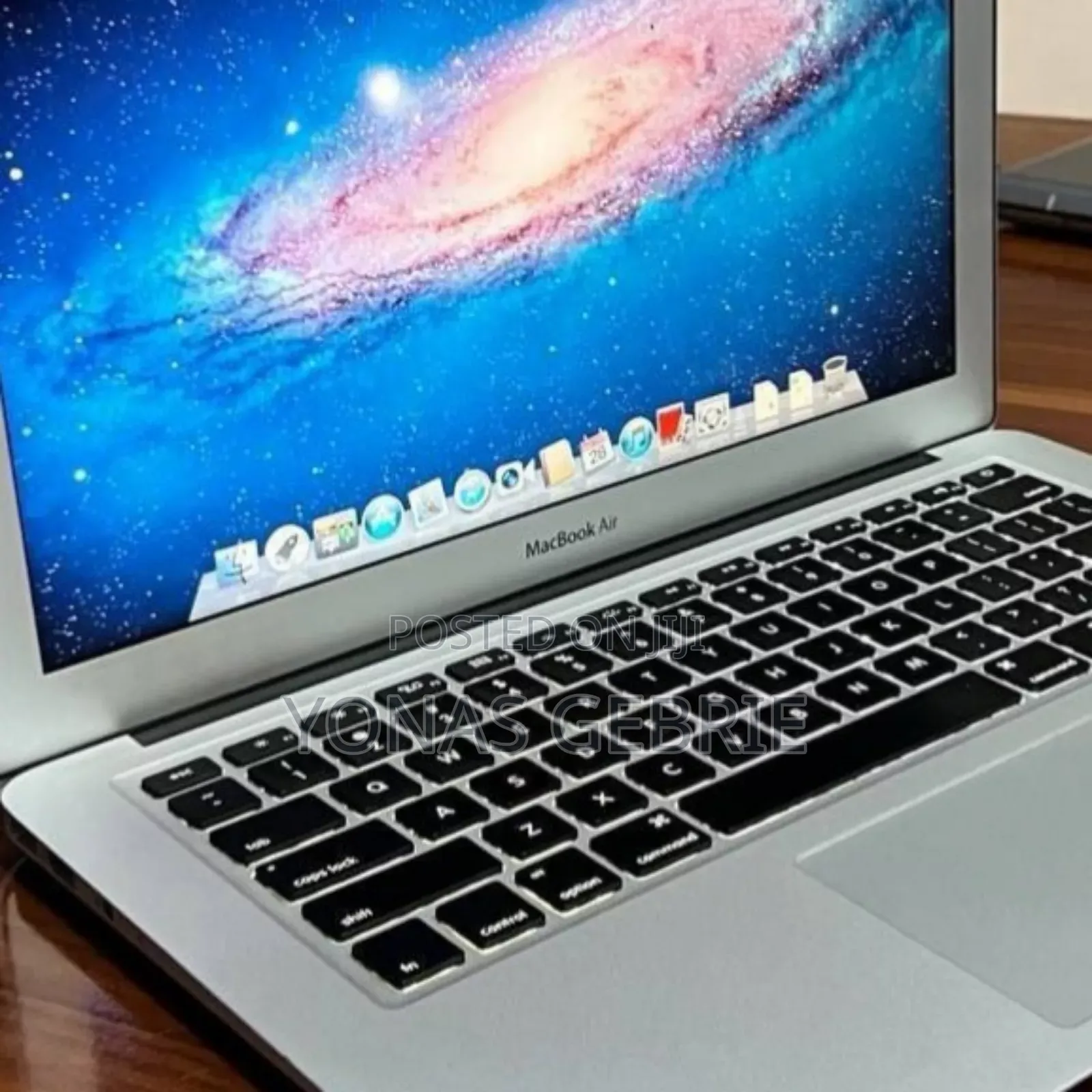 New Laptop Apple MacBook Air 2015 4GB Intel Core I5 SSD 256GB