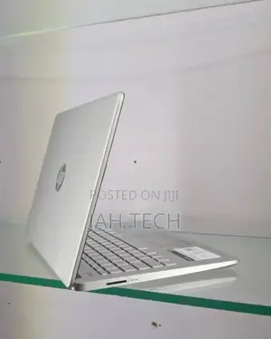 New Laptop HP Stream Notebook 8GB Intel Celeron SSD 128GB