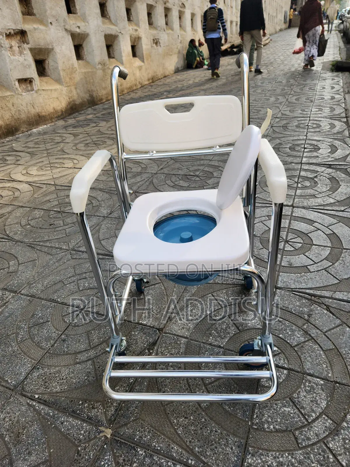 Commode Wheelchair奔走brand New Toilet Wheelchair奢華wheelchair Commode