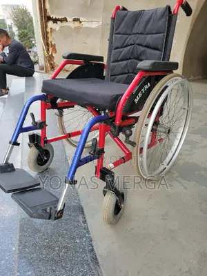Europe Wheelchair劉巉medical Durable Wheelchair塌፩flip Back Arm Styles