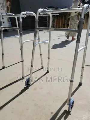 Adult Walker/Walkers嚟部
Folded Makes It Perfect for Travel窗马walker
