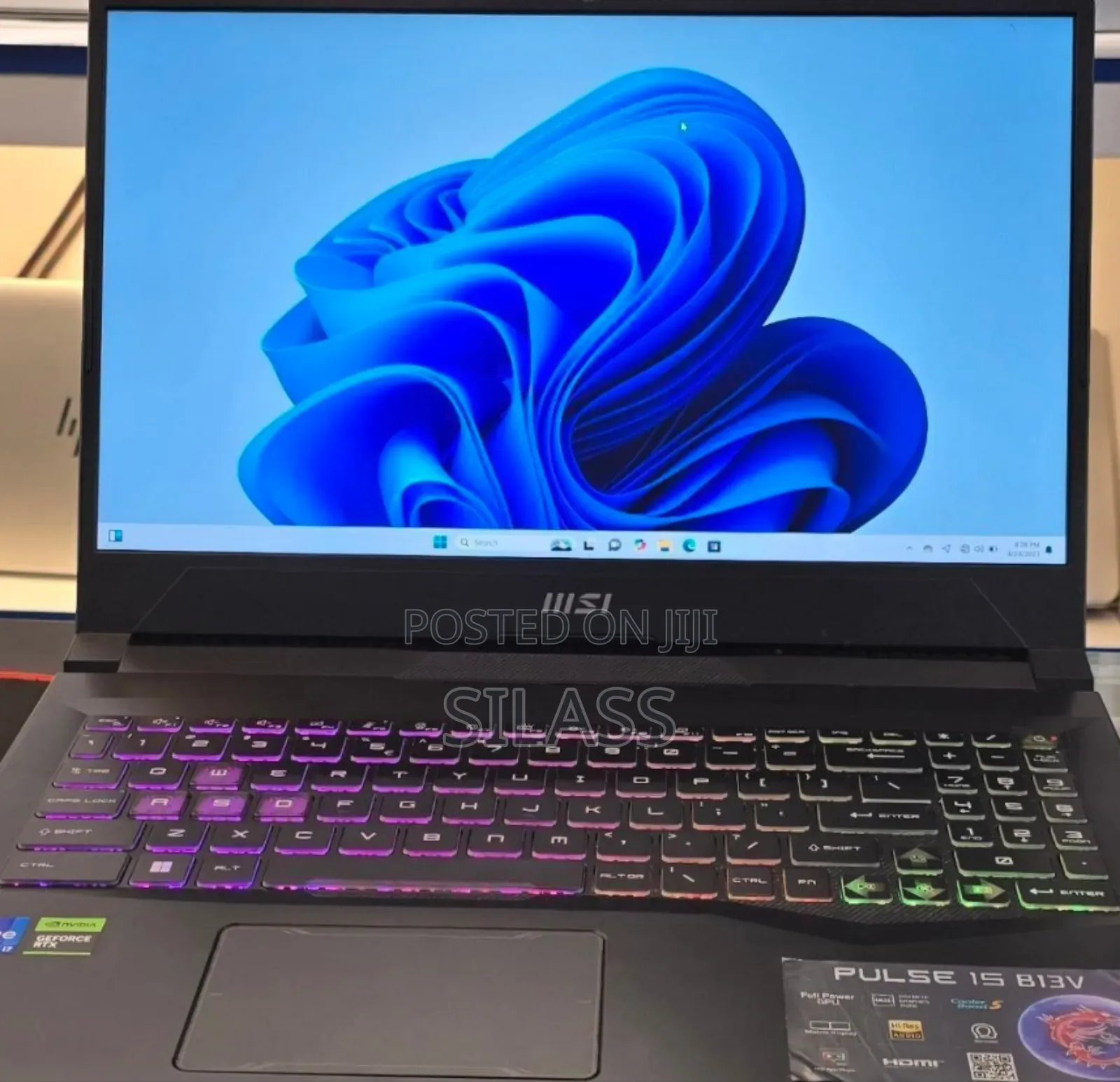 New Laptop MSI Pulse GL66 16GB Intel Core I7 SSD 1T
