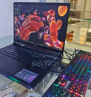New Laptop MSI Raider GE78 32GB Intel Core I9 SSD 1T