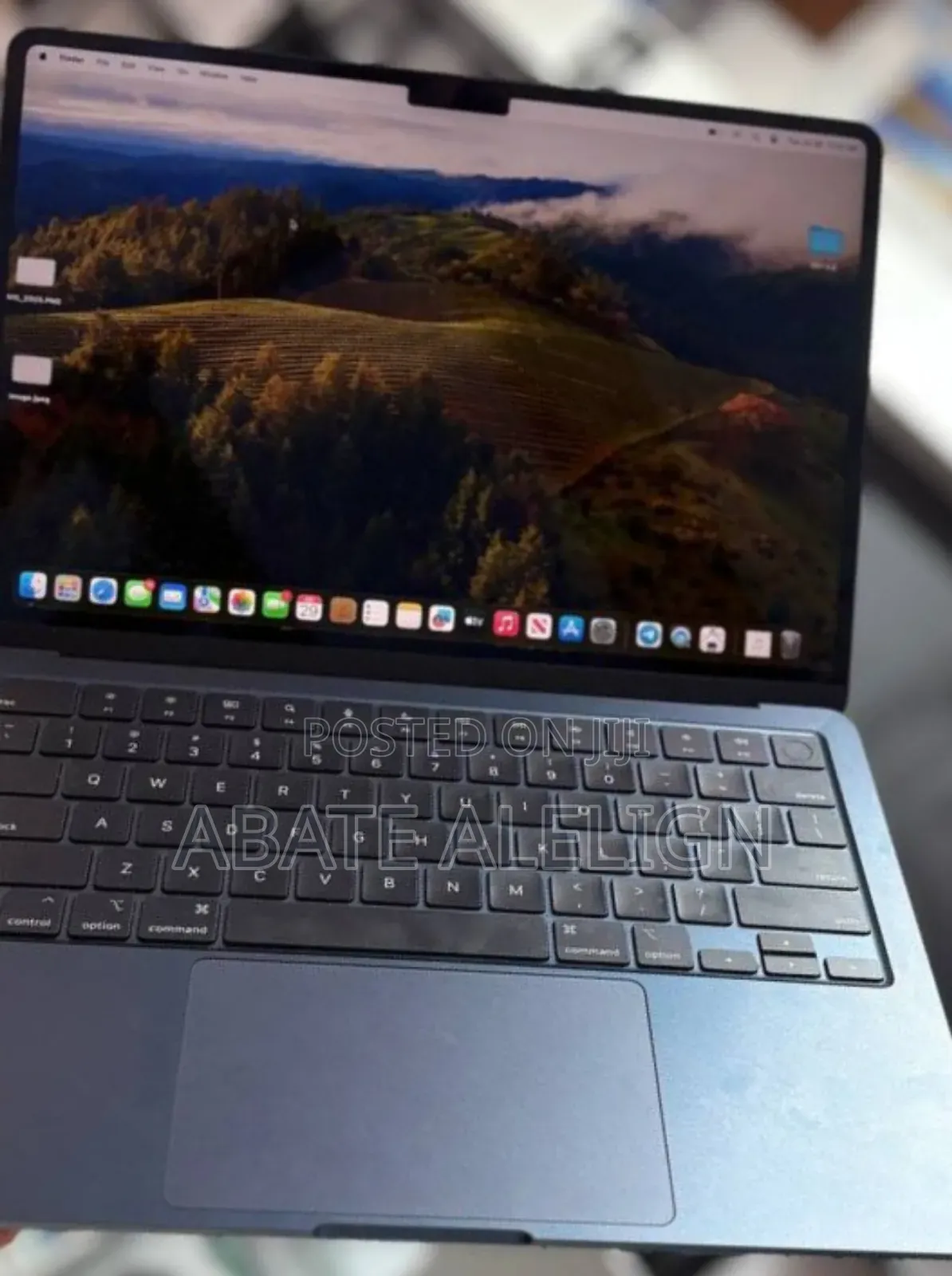 New Laptop Apple MacBook Air 2022 M2 8GB Intel Core I5 SSD 256GB