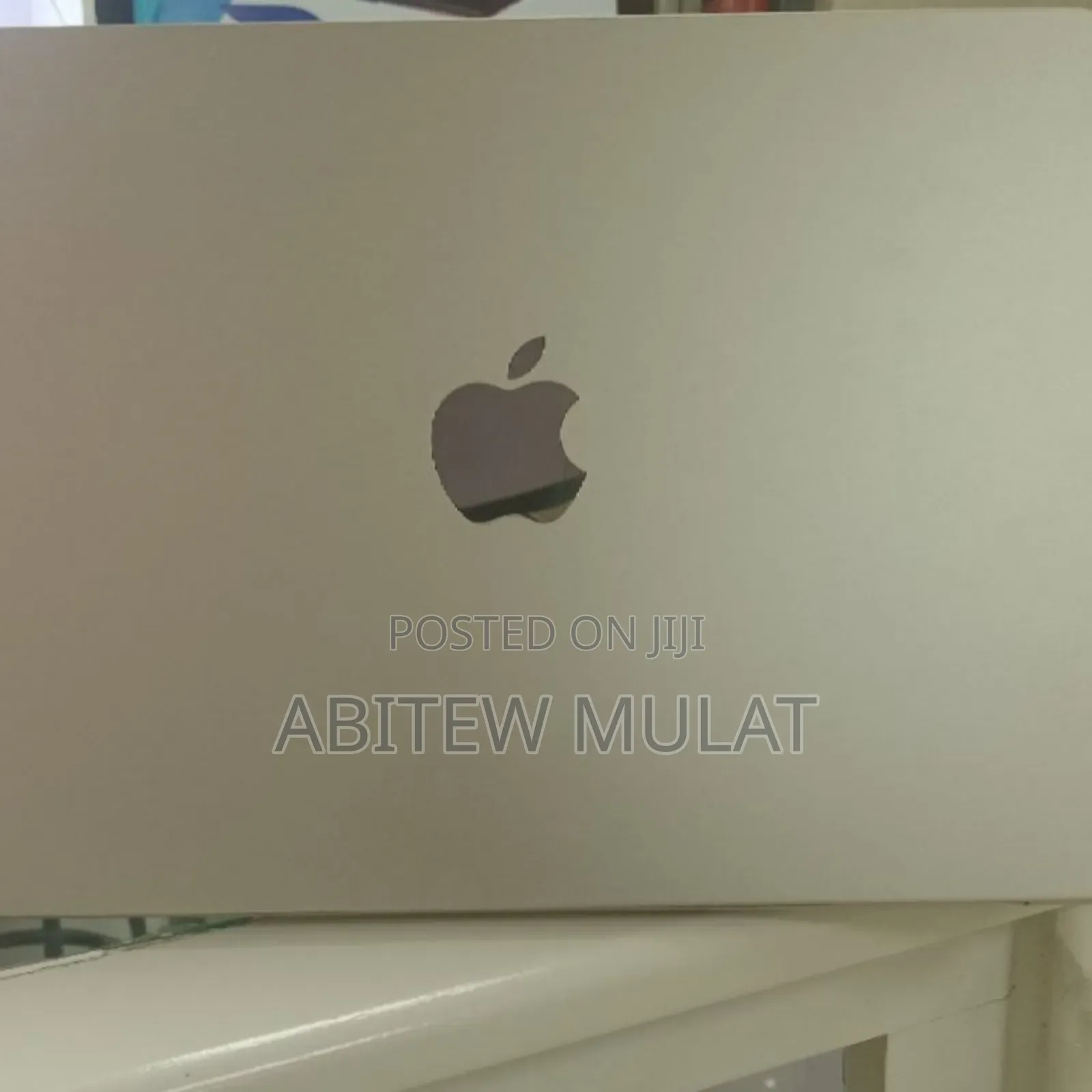 New Laptop Apple MacBook Air 2022 M2 8GB Apple M2 SSD 512GB