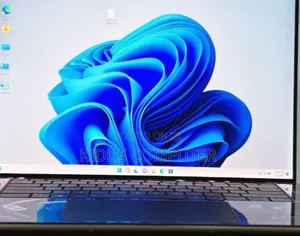New Laptop Dell XPS 15 32GB Intel Core I9 SSD 1T