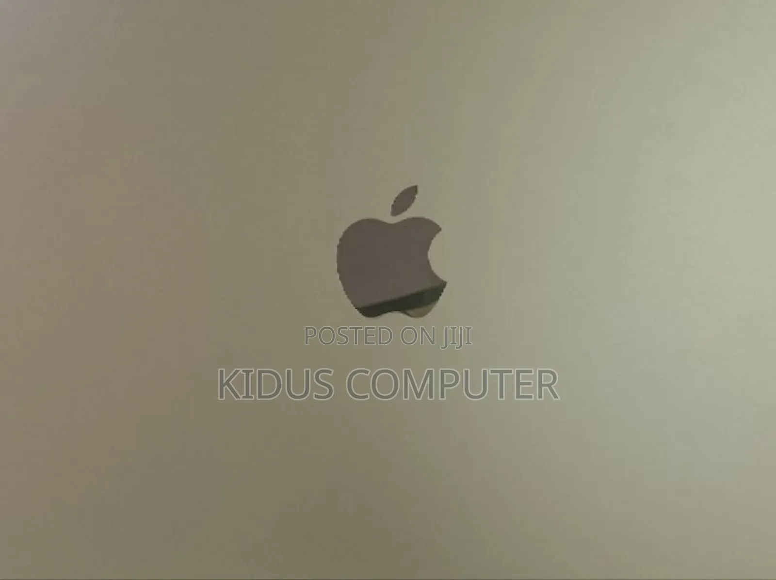 New Laptop Apple MacBook Air 2023 M2 8GB Apple M2 SSD 512GB