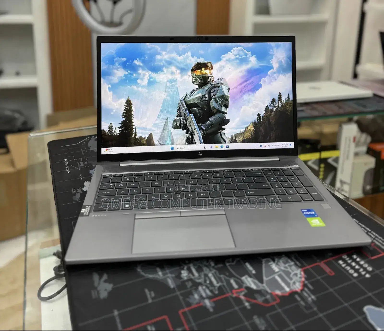 New Laptop HP ZBook Firefly 14 G7 16GB Intel Core i7 SSD 512GB