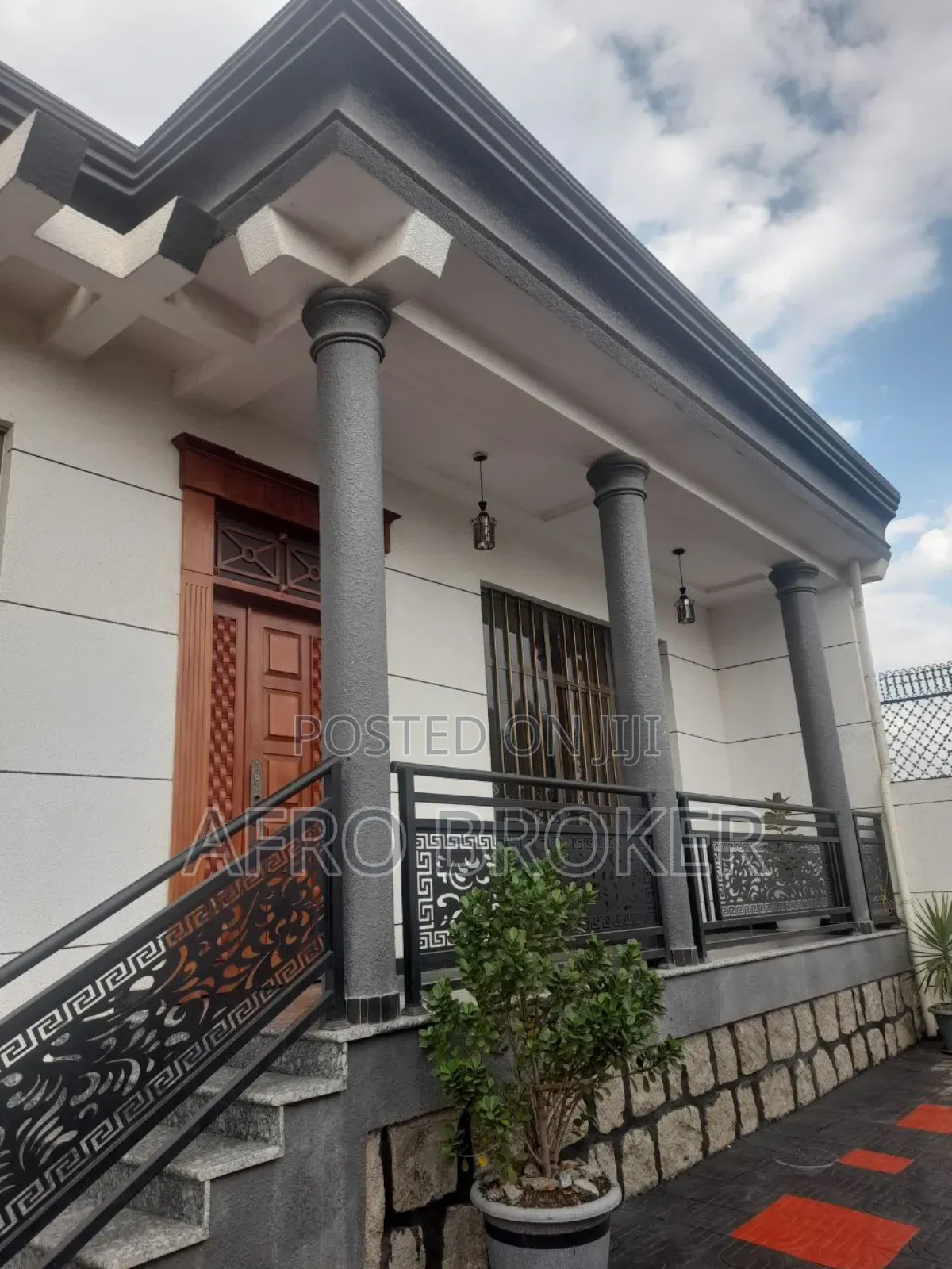 Furnished 5bdrm Villa in Akaki Kality, Akaky Kaliti for sale