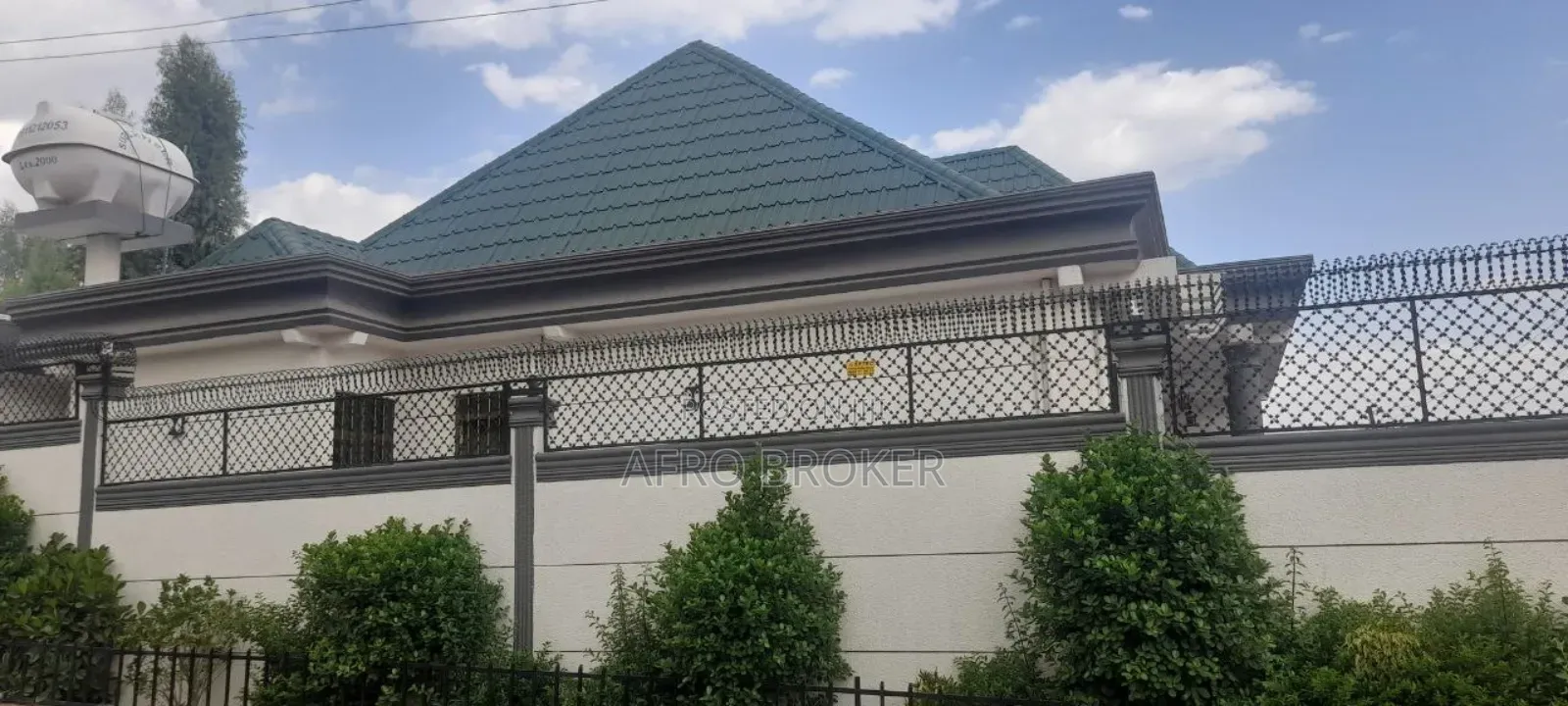 Furnished 5bdrm Villa in Akaki Kality, Akaky Kaliti for sale