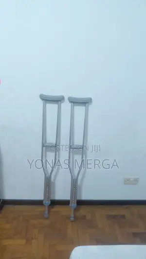 Standard Axillary Crutches, Making Your Mobility Experience Smoother