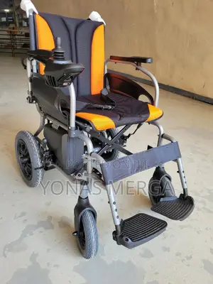Electric Wheelchair特㬙equipped With a Powerful Motor僉禽home, Traveling
