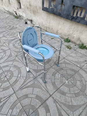 Commode Chair輕鬆toilet Chair胺你commode Chair坐落toilet Chair管道commode Chai