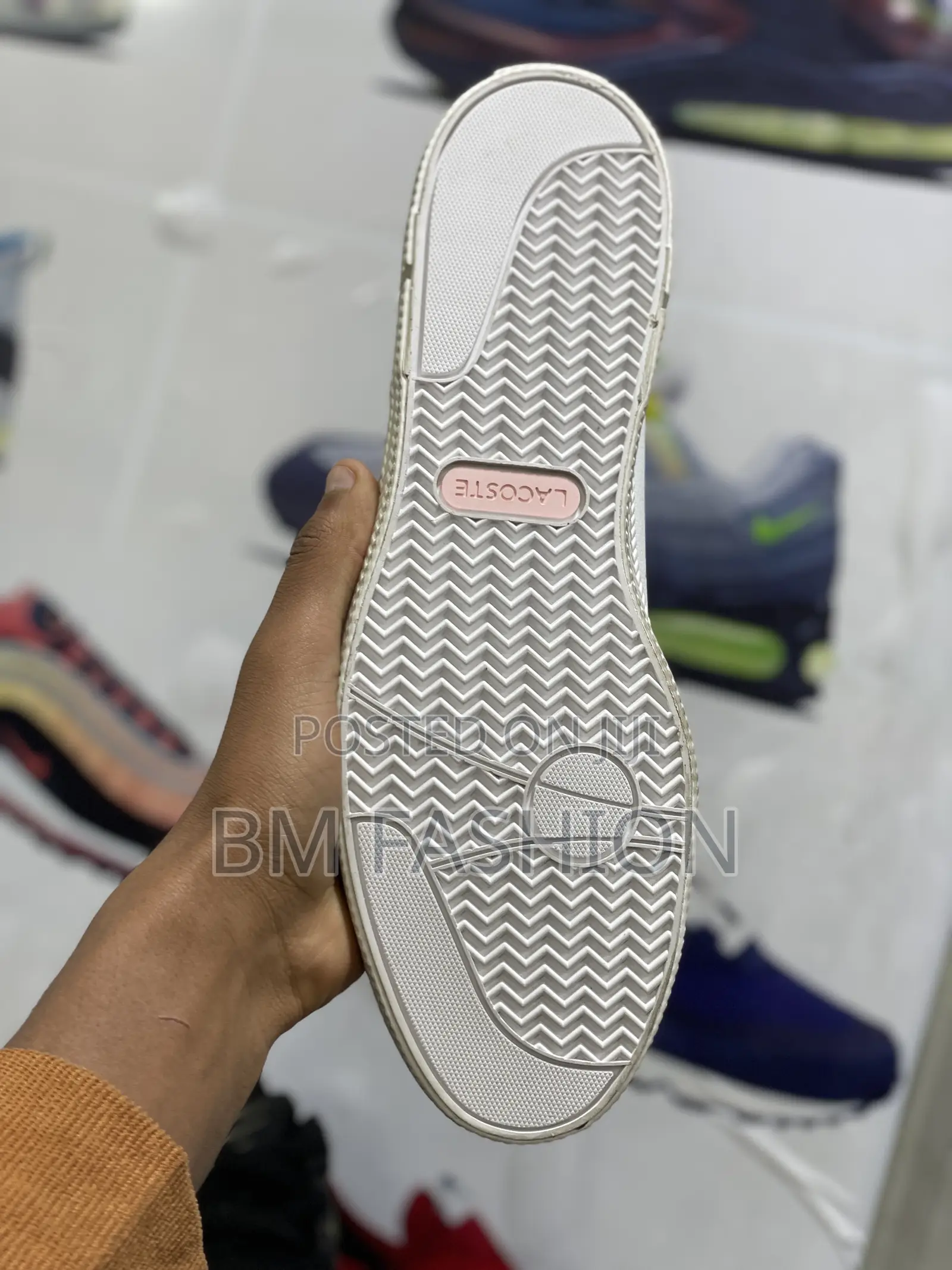 Lacoste Mid White Mens Quality Stylish Trendy Boots