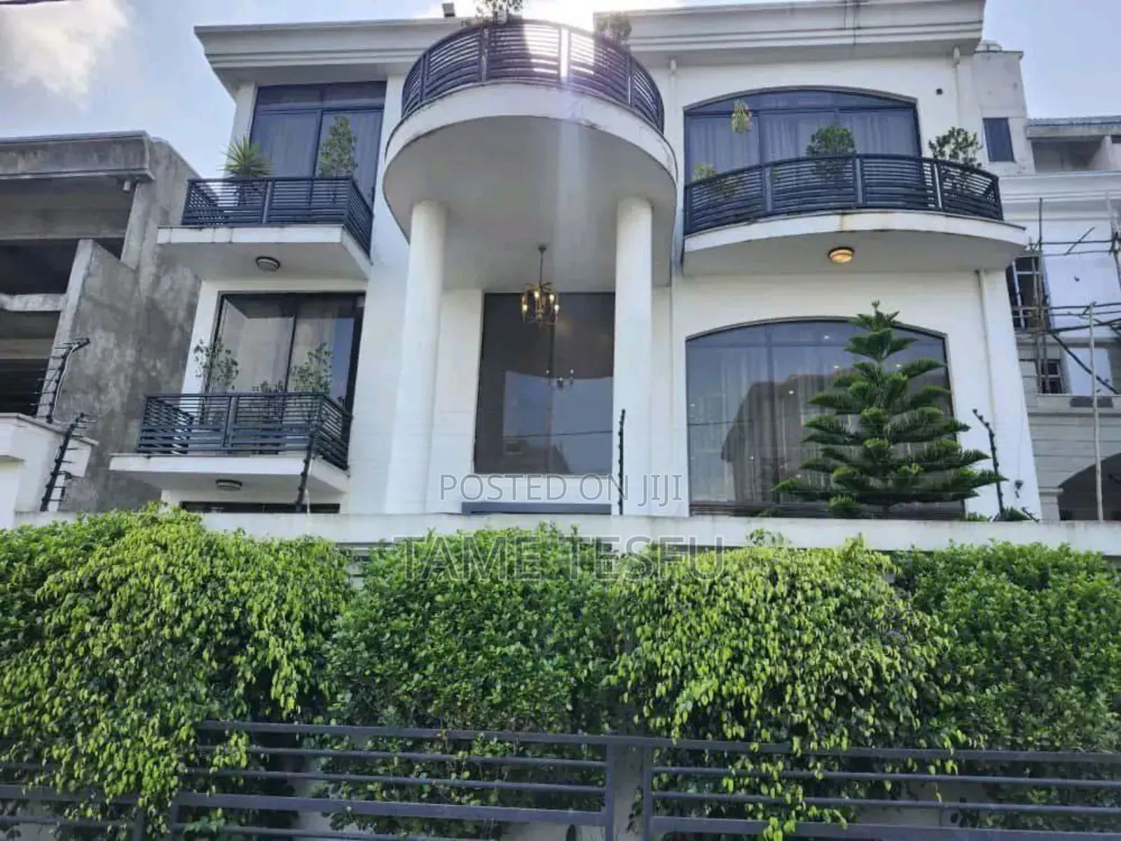 Furnished 8bdrm House in ሀያት, Bole for sale