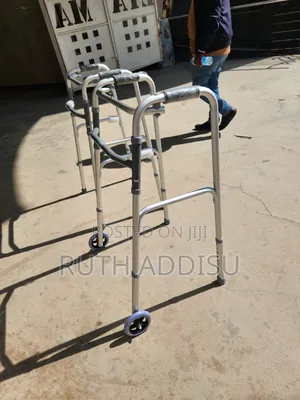 Foldable Walker朱槿medical Walker腔說walker鳵不foldable Walker朱明stainless
